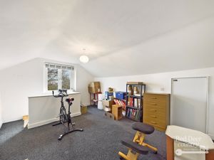 Loft Room- click for photo gallery